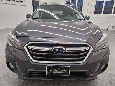 2018 Subaru Outback 2.5i Limited   - Photo 2 - Spring City, PA 19475