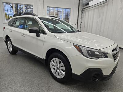 2018 Subaru Outback 2.5i - Photo 3 - Spring City, PA 19475