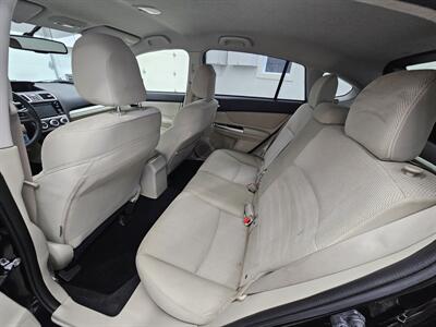 2015 Subaru XV Crosstrek 2.0i Premium   - Photo 12 - Spring City, PA 19475