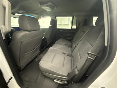 2019 Chevrolet Tahoe LS   - Photo 12 - Spring City, PA 19475