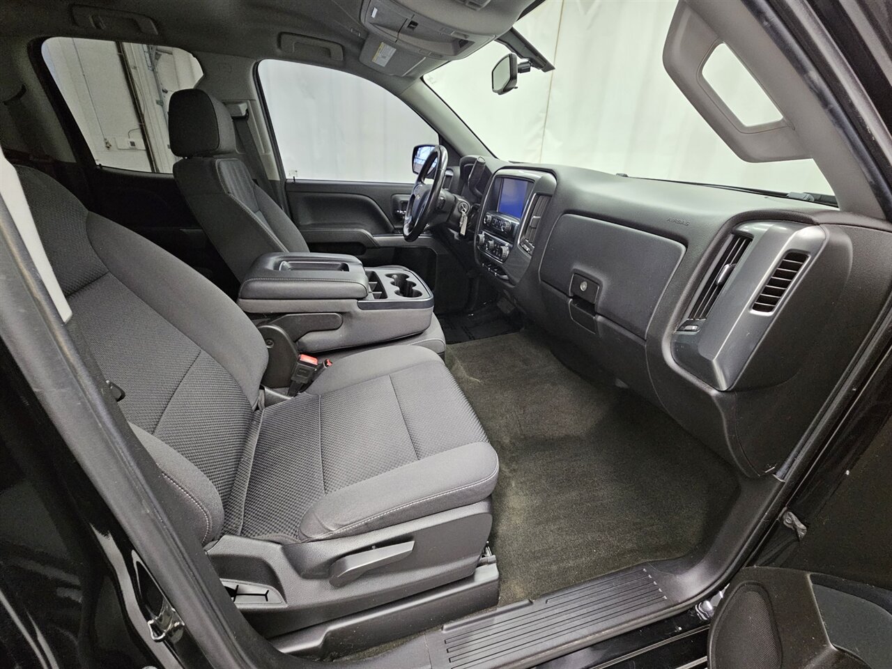 2018 Chevrolet Silverado 1500 LT   - Photo 13 - Spring City, PA 19475