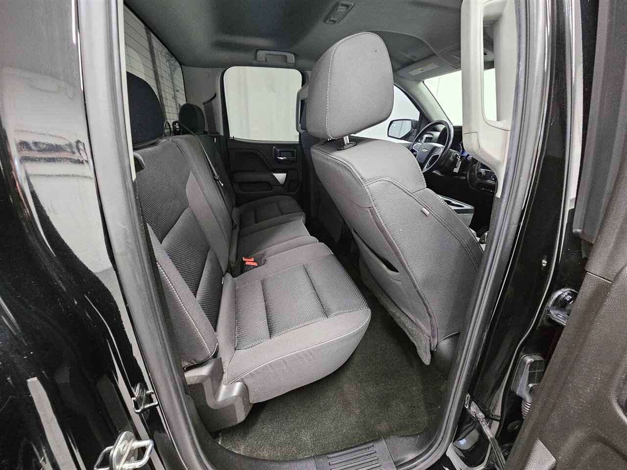 2018 Chevrolet Silverado 1500 LT   - Photo 14 - Spring City, PA 19475