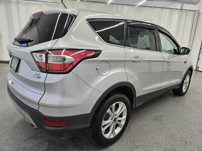 2017 Ford Escape SE - Photo 5 - Spring City, PA 19475