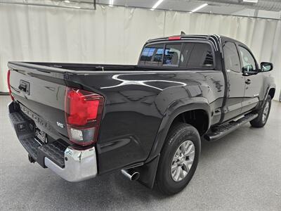 2019 Toyota Tacoma SR5 V6   - Photo 5 - Spring City, PA 19475