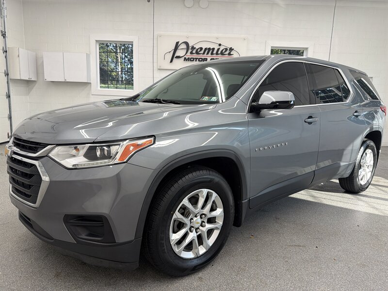 2018 Chevrolet Traverse LS  