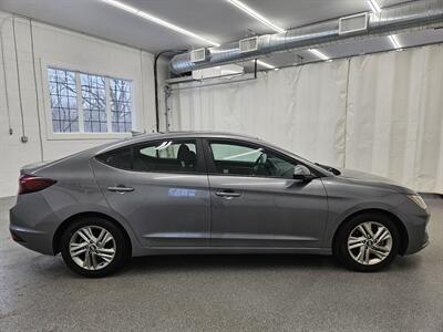 2019 Hyundai ELANTRA SEL - Photo 4 - Spring City, PA 19475