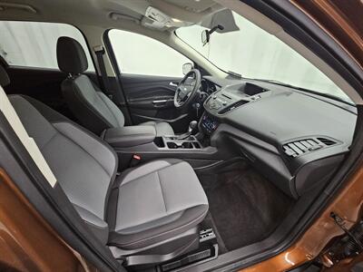 2017 Ford Escape SE   - Photo 13 - Spring City, PA 19475