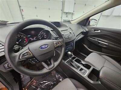 2017 Ford Escape SE   - Photo 11 - Spring City, PA 19475