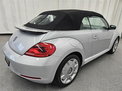 2014 Volkswagen Beetle Convertible 1.8T PZEV   - Photo 5 - Spring City, PA 19475