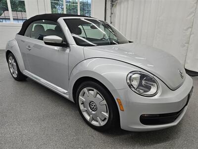 2014 Volkswagen Beetle Convertible 1.8T PZEV   - Photo 3 - Spring City, PA 19475