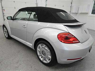 2014 Volkswagen Beetle Convertible 1.8T PZEV   - Photo 7 - Spring City, PA 19475