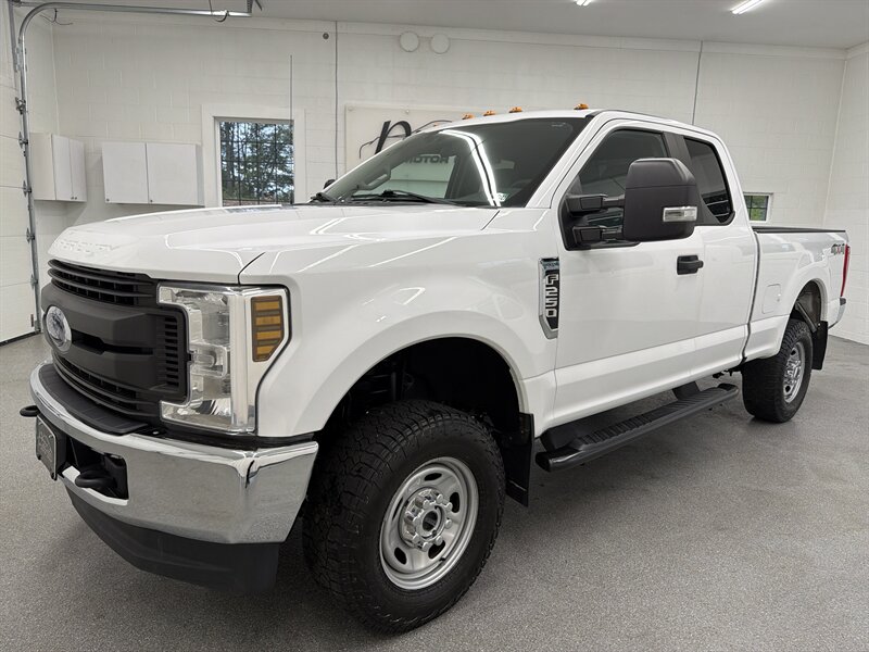 2019 Ford F-250 XL 4x4 SuperCab 8' Box's photo