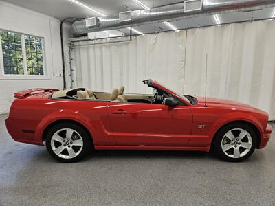2006 Ford Mustang GT Deluxe   - Photo 4 - Spring City, PA 19475