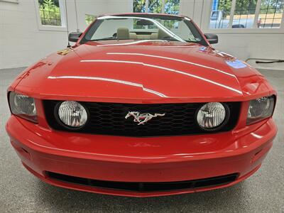 2006 Ford Mustang GT Deluxe   - Photo 2 - Spring City, PA 19475