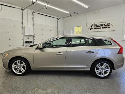 2015 Volvo V60 T5 Drive-E Premier   - Photo 8 - Spring City, PA 19475