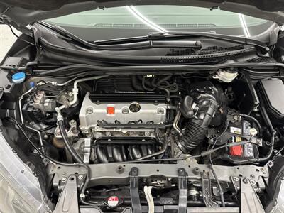 2013 Honda CR-V LX   - Photo 9 - Spring City, PA 19475