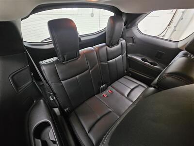 2017 Nissan Pathfinder SL   - Photo 14 - Spring City, PA 19475