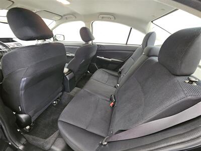 2015 Subaru Impreza 2.0i   - Photo 12 - Spring City, PA 19475