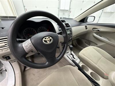 2012 Toyota Corolla LE   - Photo 11 - Spring City, PA 19475