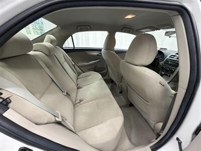 2012 Toyota Corolla LE   - Photo 14 - Spring City, PA 19475