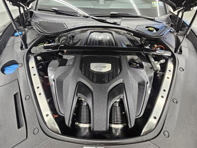 2018 Porsche Panamera 4S - Photo 9 - Spring City, PA 19475