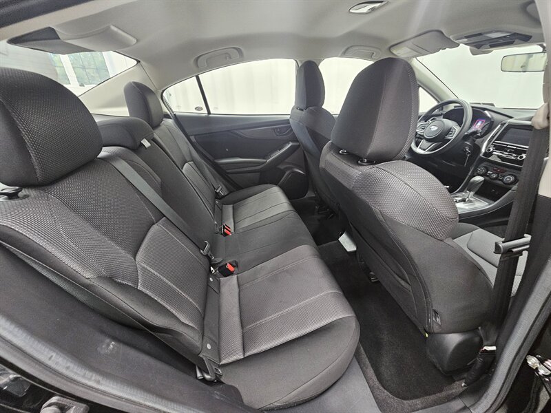 2022 Subaru Impreza Base photo 14