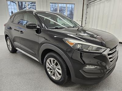 2017 Hyundai TUCSON SE Plus   - Photo 3 - Spring City, PA 19475