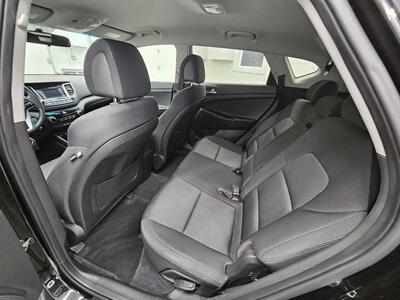 2017 Hyundai TUCSON SE Plus   - Photo 12 - Spring City, PA 19475