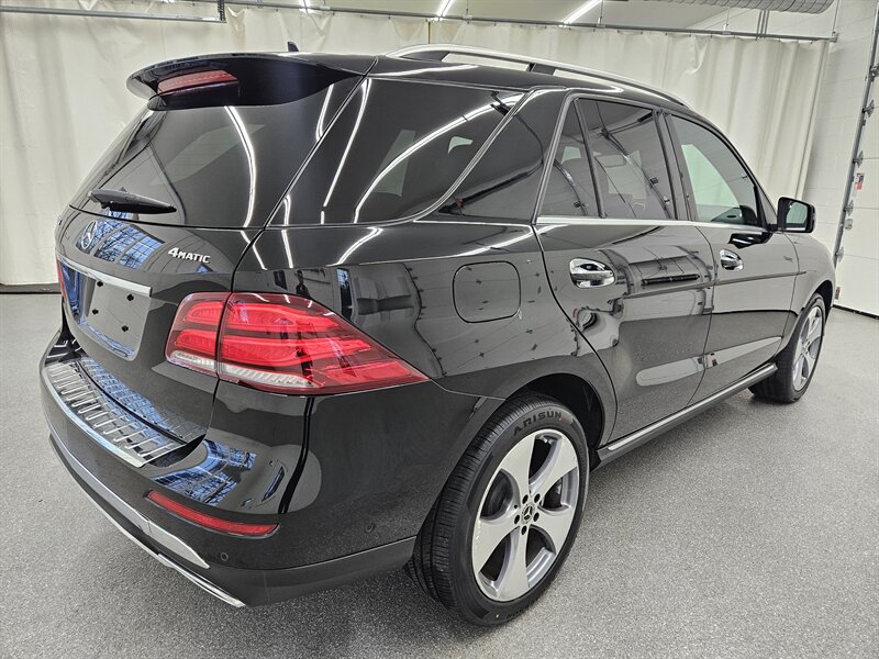 2017 Mercedes Benz GLE 350 photo 3