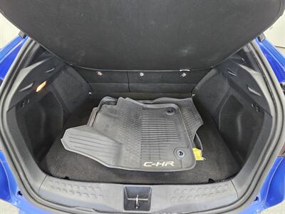 2018 Toyota C-HR XLE Premium   - Photo 14 - Spring City, PA 19475