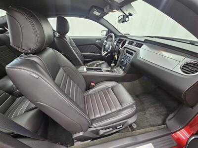 2014 Ford Mustang GT Premium   - Photo 12 - Spring City, PA 19475
