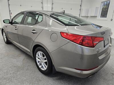 2012 Kia Optima LX   - Photo 7 - Spring City, PA 19475