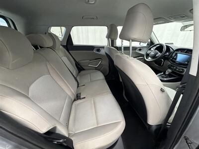 2022 Kia Soul LX - Photo 14 - Spring City, PA 19475