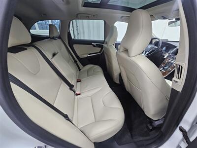 2017 Volvo XC60 T5 Inscription - Photo 12 - Spring City, PA 19475
