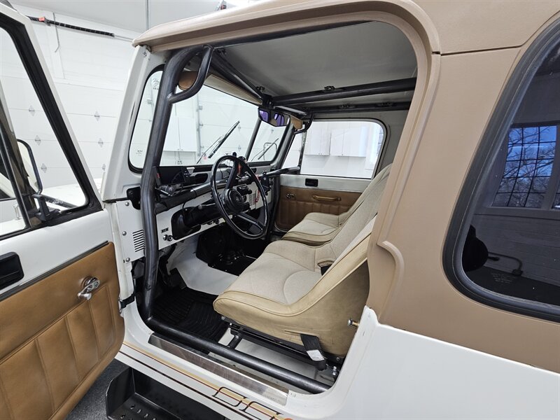 1986 Jeep CJ-7 2dr 19