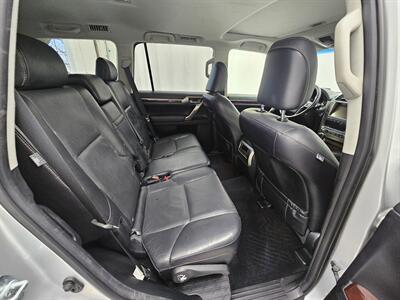 2017 Lexus GX   - Photo 12 - Spring City, PA 19475