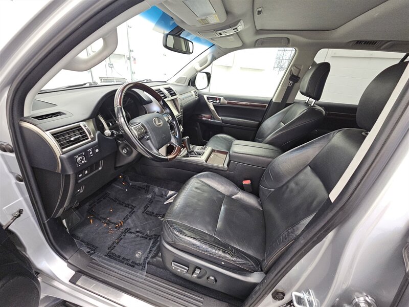 2017 Lexus GX 10