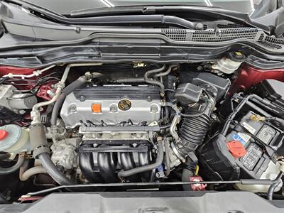2010 Honda CR-V LX   - Photo 9 - Spring City, PA 19475