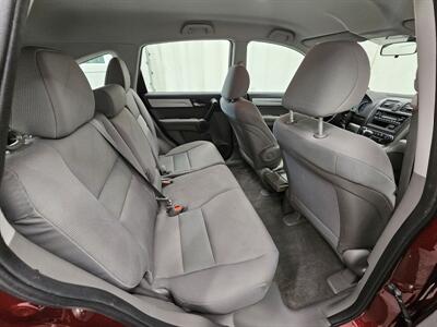 2010 Honda CR-V LX   - Photo 14 - Spring City, PA 19475