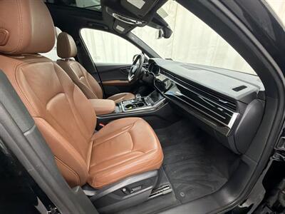 2022 Audi Q7 quattro Premium Plus - Photo 13 - Spring City, PA 19475