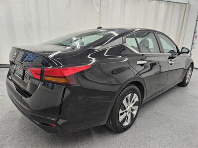 2020 Nissan Altima 2.5 S   - Photo 5 - Spring City, PA 19475