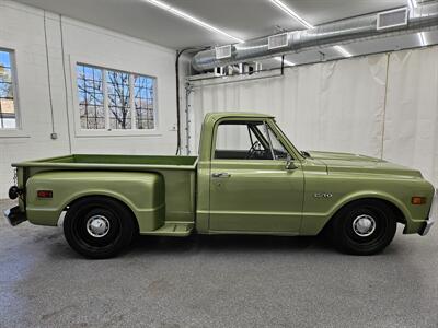 1970 Chevrolet C10   - Photo 4 - Spring City, PA 19475