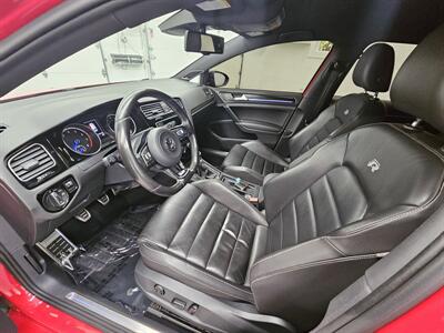 2016 Volkswagen Golf R 4Motion   - Photo 10 - Spring City, PA 19475