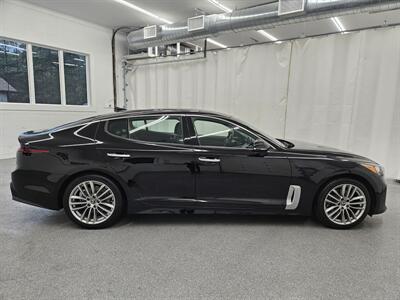 2018 Kia Stinger   - Photo 3 - Spring City, PA 19475