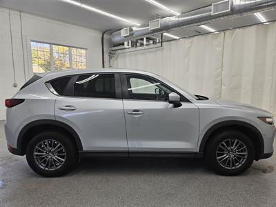 2020 Mazda CX-5 Touring   - Photo 4 - Spring City, PA 19475