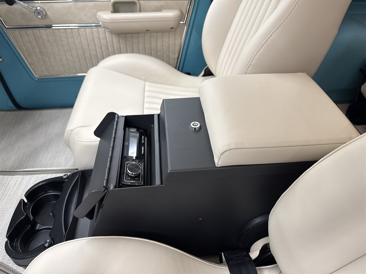 1975 Ford Bronco   - Photo 30 - Spring City, PA 19475