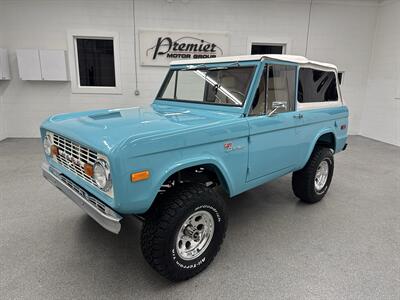 1975 Ford Bronco SUV