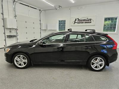 2015 Volvo V60 T5 Premier   - Photo 8 - Spring City, PA 19475