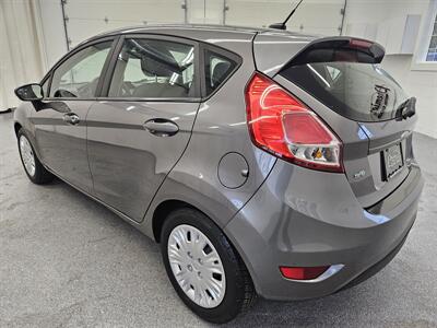 2014 Ford Fiesta SE   - Photo 7 - Spring City, PA 19475