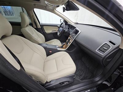 2017 Volvo XC60 T5 Inscription - Photo 13 - Spring City, PA 19475